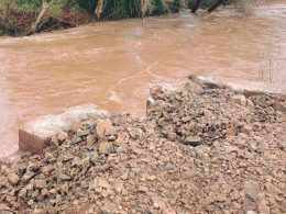 Santo Antônio do Planalto e Ernestina irão reconstruir ponte levada pela correnteza do Rio Herval